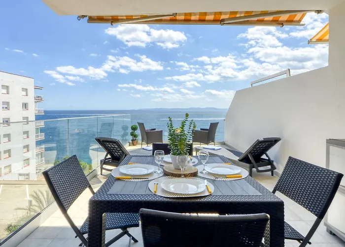 Meda Chica By Interhome Apartment Roses